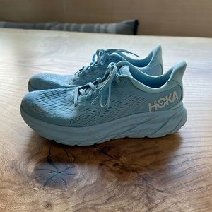 Hoka Clifton 8